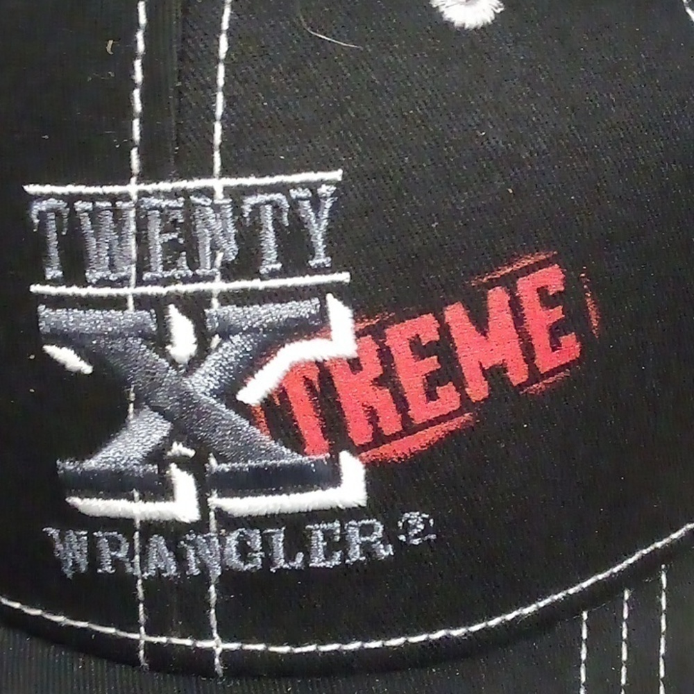 NWOT Wrangler Twenty Xtreme hat, adjustable Velcro closure - Picture 2 of 8